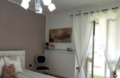 Domusnovas Maison | Holiday Home "Casa Romantica da Sonsier" with Mountain View, Private Terrace & A/C