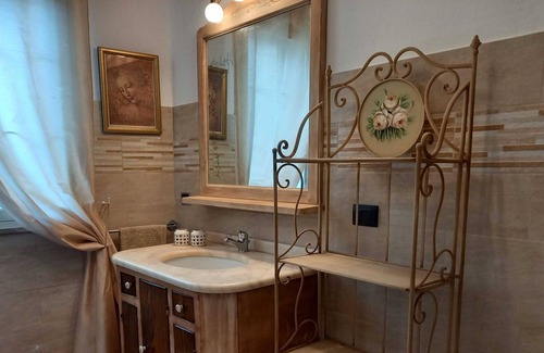 Domusnovas Maison | Holiday Home "Casa Romantica da Sonsier" with Mountain View, Private Terrace & A/C