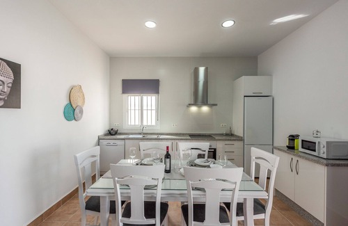La Lantejuela Maison | Maison de vacances 'Casa Rural Lola - Lantejuela' avec piscine privée, Wi-Fi et climatisation