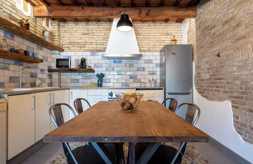 Deltebre Maison | Maison de vacances "Casa Rural Mestre" avec piscine extérieure partagée A/C & Wi-Fi