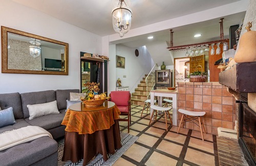 Niguelas Maison | Maison de vacances 'Casa Rural En El Centro De Nigüelas' avec vue sur la montagne, terrasse et Wi-Fi