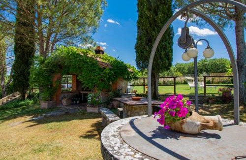 Bucine Maison | Holiday Home Cedri Alti-4 by Interhome