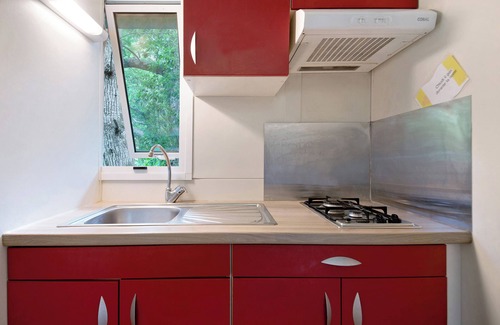 Casarza Ligure Maison | Maison de vacances "Chalet Nel Bosco" avec vue sur la mer, piscine partagée et Wi-Fi.
