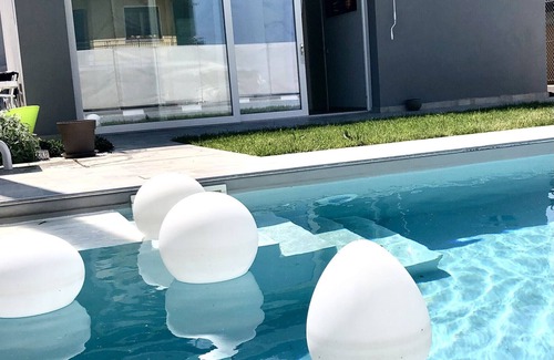 Marotta Maison | Maison de vacances 'Chalet Al Mare' avec piscine privée, jardin privé et climatisation