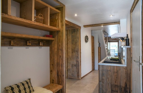 Aillon-le-Jerune Maison | Maison de vacances 'Ciméléon Bas' avec vue sur les montagnes, terrasse privée et Wi-Fi