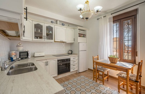 Niguelas Maison | Maison de vacances 'Coqueta Casa Rural Para 8 Personas' avec terrasse privée, balcon et Wi-Fi