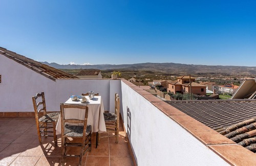 Niguelas Maison | Maison de vacances 'Coqueta Casa Rural Para 8 Personas' avec terrasse privée, balcon et Wi-Fi