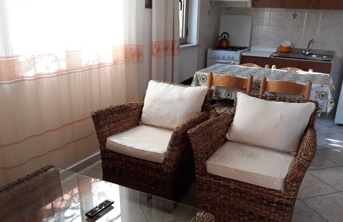San Giovanni Maison | Maison de vacances "Corallo" à 100 m de la plage avec jardin et terrasse