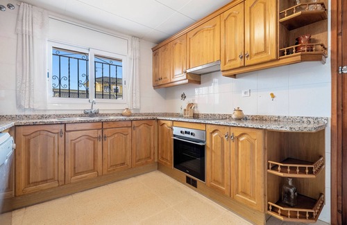 Creixell Maison | Maison de vacances 'Creixell' avec terrasse privée, jardin privé et balcon