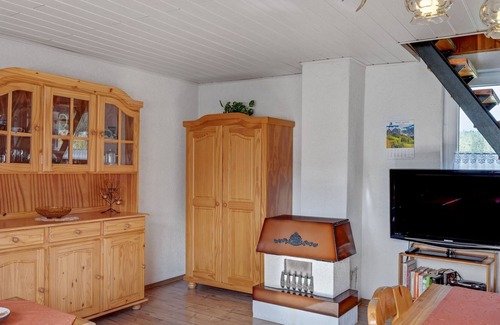 Altenfeld Maison | Holiday home in Altenfeld with private terrace