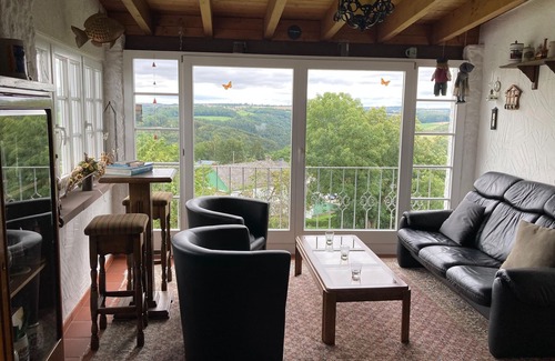 Ittel Maison | Casa de vacaciones en Ittel Eifel con balcón