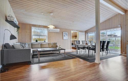 Rendbjerg Maison | Holiday Home Egernsund With Patio 319