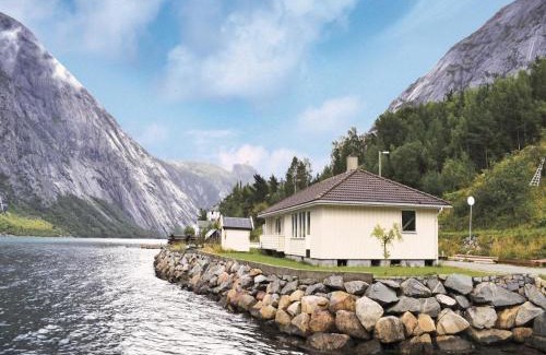 Eidfjord Maison | Holiday Home Eidfjord Simadalsv