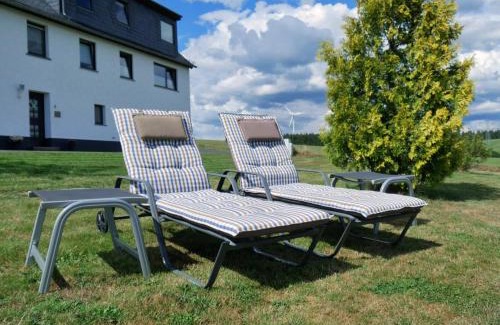 Kleinlangenfeld Maison | Holiday home Eifelhome in Germany