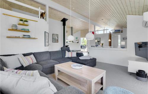 Krejbjerg Maison | Holiday Home Ejstrupholm With Hot Tub Xiv