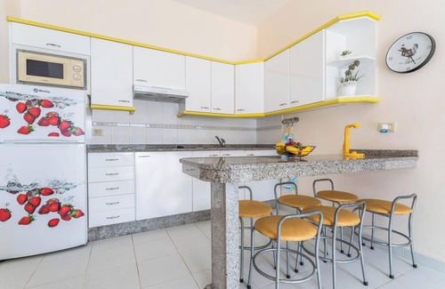 Caleta de Sebo Maison | Maison de vacances "El Sombrerito 2" avec vue sur la mer, terrasse et Wi-Fi