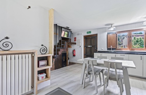 Soto de Cangas Maison | Maison de vacances 'El Floreu De Remis' avec terrasse privée, jardin privé et Wi-Fi