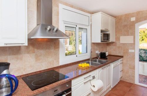 Calonge Maison | Holiday Home El Suro by Interhome