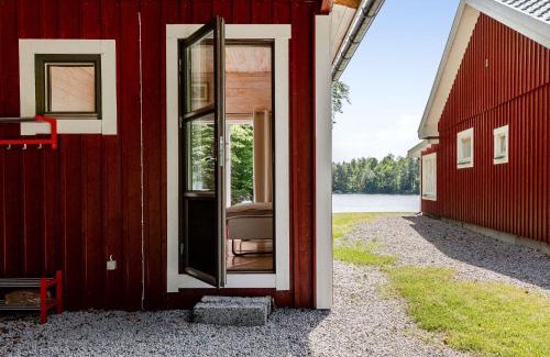 Olofstrom Maison | Holiday Home Erikstorp Femman by Interhome