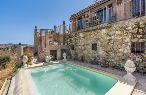 Algarinejo Maison | Maison de vacances 'Ermita De Las Eras' avec vue sur les montagnes, Wi-Fi et climatisation