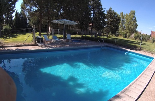 Cuellar Maison | Maison de vacances 'La Casa De Arroyo' avec piscine privée et terrasse privée