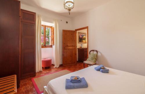 Establiments Maison | Holiday Home Es Muntant by Interhome