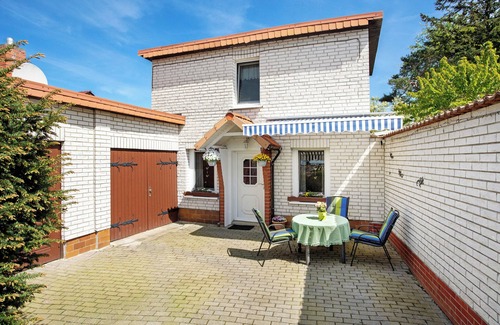 Bergen auf Ruegen Maison | Maison de vacances 'Ferienhaus Pahnke' avec terrasse privée et Wi-Fi