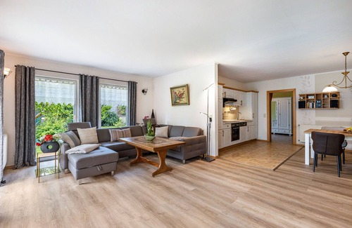 Neuruppin Maison | Maison de vacances 'Ferienhaus 75 Qm, 1 Schlafzimmer' avec terrasse privée, jardin partagé et Wi-Fi