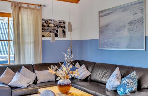 Bad Arolsen Maison | Holiday Home Ferienhaus Bude 87 by Interhome