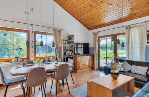 Bad Arolsen Maison | Holiday Home Ferienhaus Bude 87 by Interhome