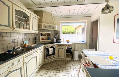 Leck Maison | Maison de vacances 'Ferienhaus Emeis' avec terrasse partagée, jardin partagé et Wi-Fi