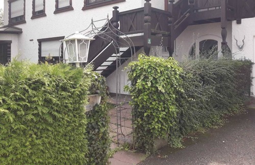 Griesstatt Maison | Holiday Home 'Ferienwohnung Bini 2' with Private Terrace and Wi-Fi