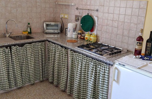 Ramazzano Appartement | Holiday Home in Ramazzano Near Assisi