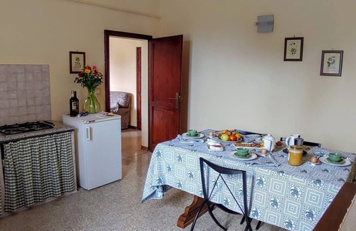 Ramazzano Appartement | Holiday Home in Ramazzano Near Assisi