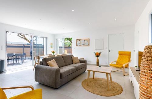 La Bernerie-en-Retz Maison | Holiday Home Le Pré Tarin by Interhome