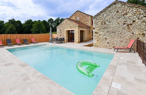 Prats-du-Perigord Maison | Majestueuse maison de vacances avec piscine