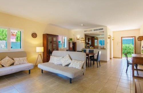 Sa Rapita Maison | Holiday Home Frijoles by Interhome