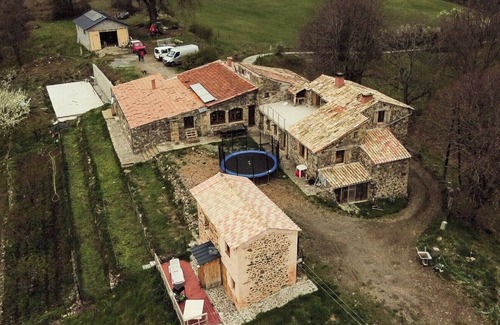 La Rochette Appartement | Gîte Studio Saint Ribert avec vue sur les montagnes, Wi-Fi et climatisation