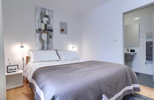 Topid Maison | Holiday Home Green by Interhome