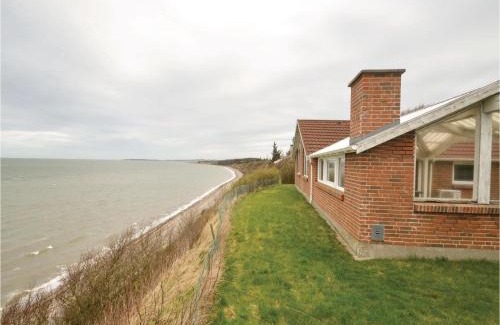 Ronbjerg Maison | Holiday Home Grynderup Strand Roslev