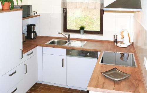 Gunderath Maison | Holiday Home Gunderath With Fireplace I
