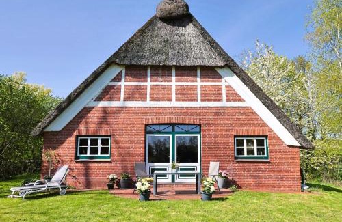 Oberndorf Maison | Holiday Home Hennevelt by Interhome