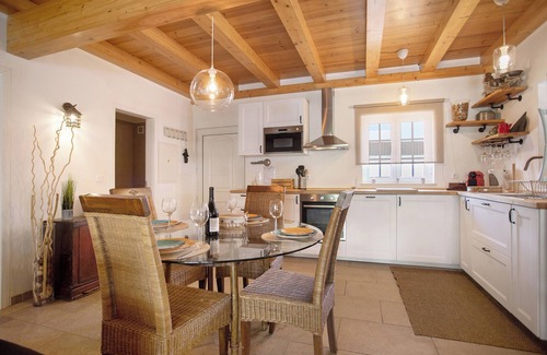 Cartaxo Maison | Maison de vacances 'Holi' avec piscine privée, Wi-Fi et climatisation.