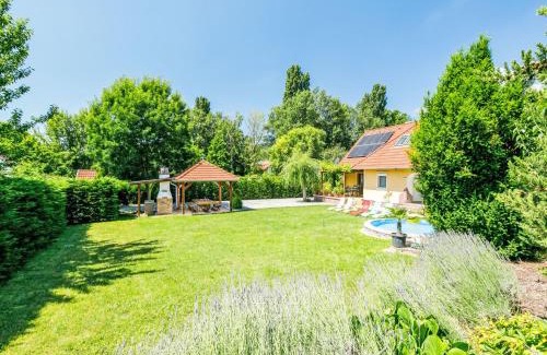 Abrahamhegy Maison | Holiday Home Horvath by Interhome
