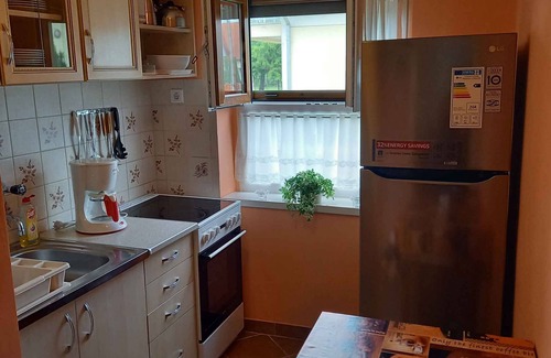Balatonmariafurdo Maison | Maison de vacances à allenigen utilisation avec jardin et barbecue à 150 m de la plage
