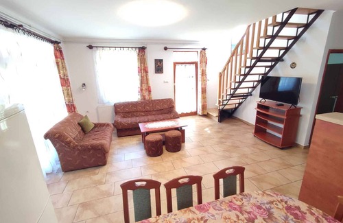 Balatonmariafurdo Maison | Maison de vacances avec piscine, internet et climatisation