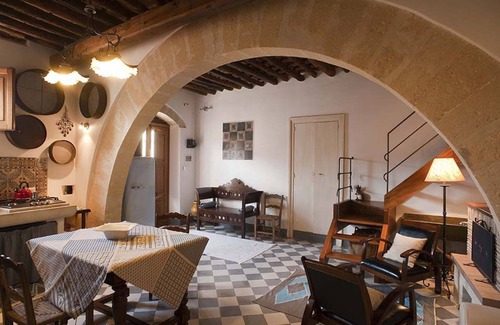 Buseto Palizzolo Appartement | City / Village Apartment à Buseto Palizzolo avec 2 chambres à coucher, 4 couchages