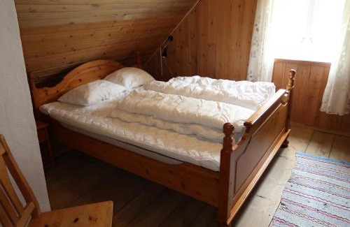 Brekke Maison | Holiday Home Ikjefjord by Interhome