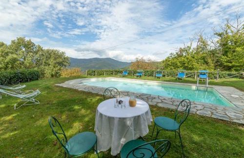 Pieve di Chio Maison | Holiday Home Il Feudo by Interhome