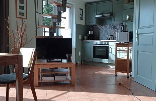 Dobin am See Maison | Holiday home in a beautiful garden, near the Baltic Sea and the state capital
